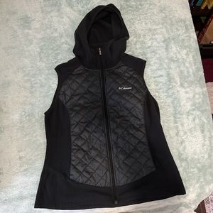 Columbia Vest with hood